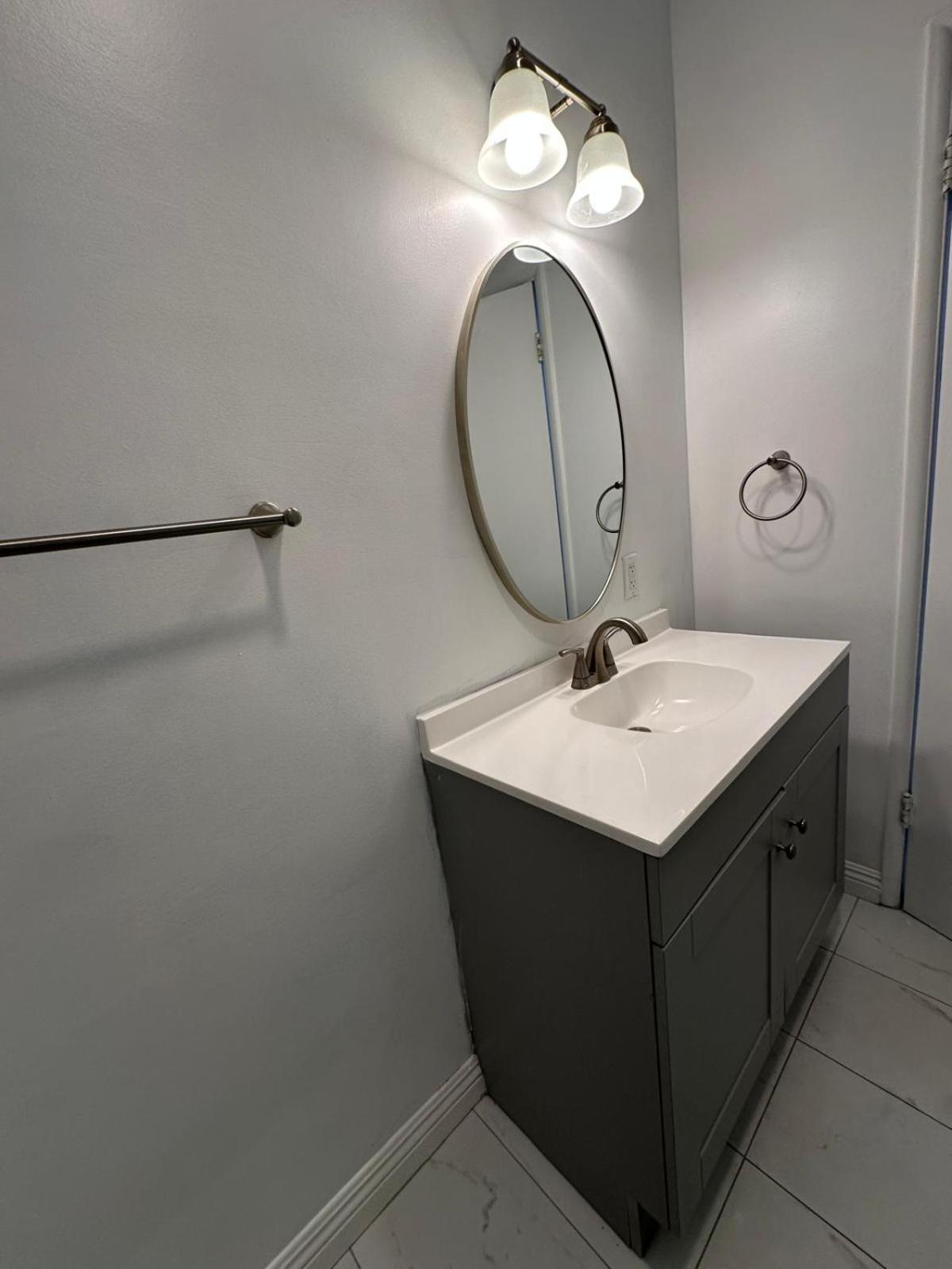 Holiday home Cozy 3br With Pool, Yard, Garage, And 80 Inch Tv! Los Angeles