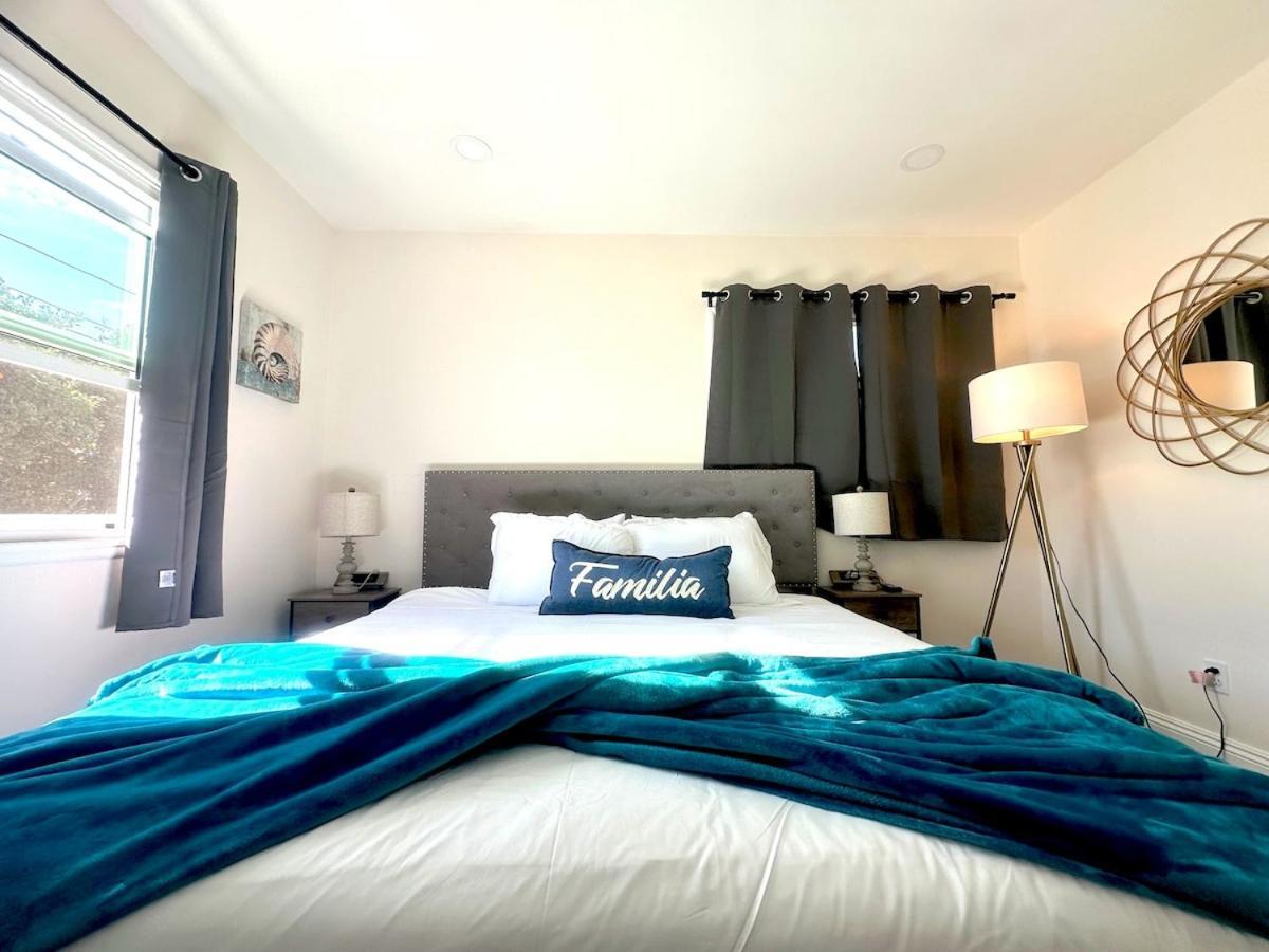 Cozy 3br With Pool, Yard, Garage, And 80 Inch Tv! * Los Angeles