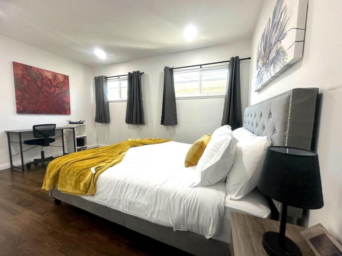 Cozy 3br With Pool, Yard, Garage, And 80 Inch Tv! Los Angeles